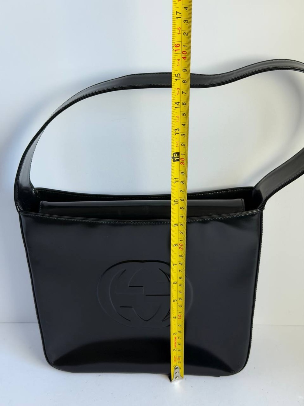 Gucci Interlocking G Logo Black Patent Leather Shoulder Bag - Picture 3 of 10